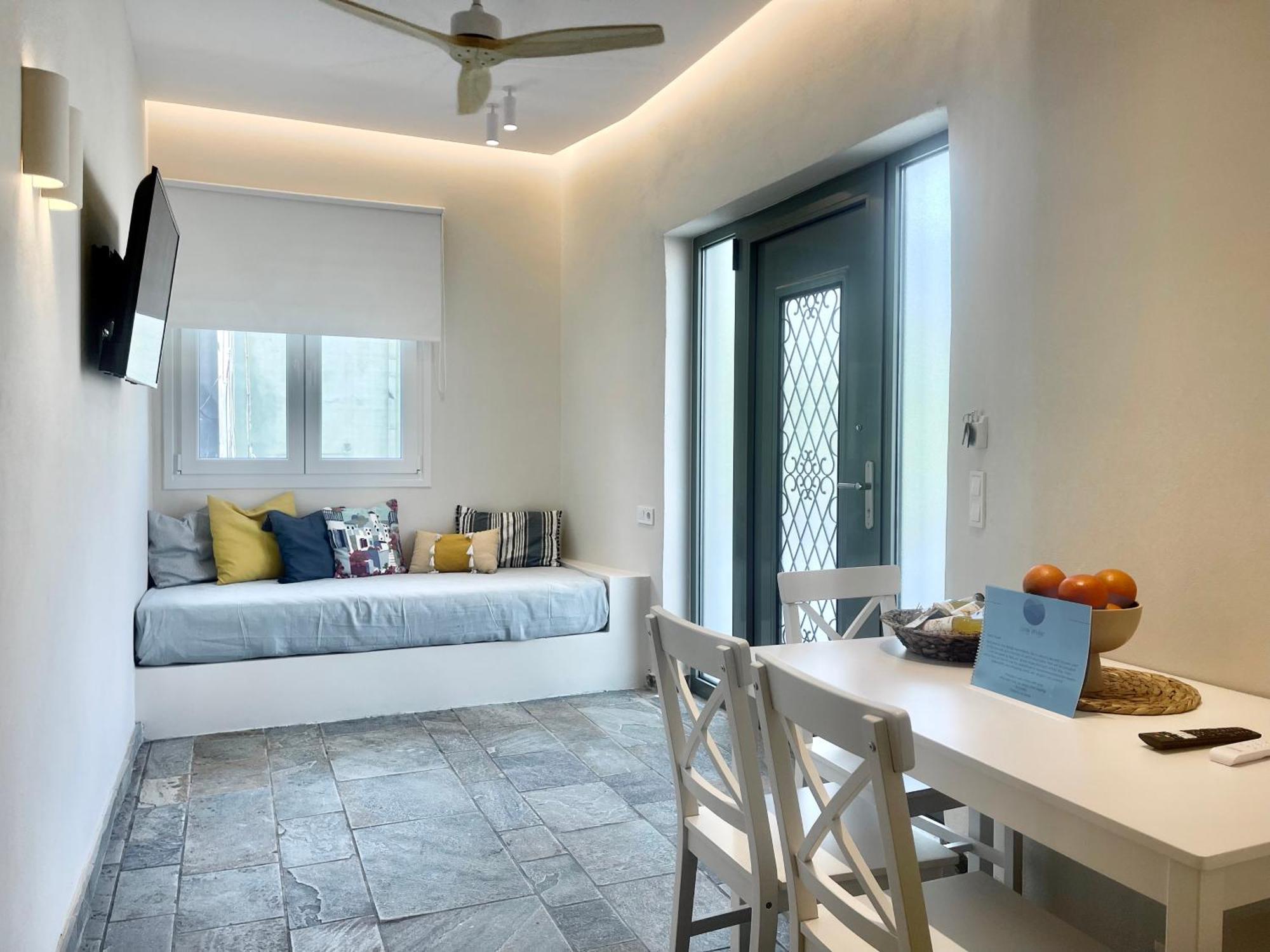 Staybridge Apartments, Mesongi Luaran gambar