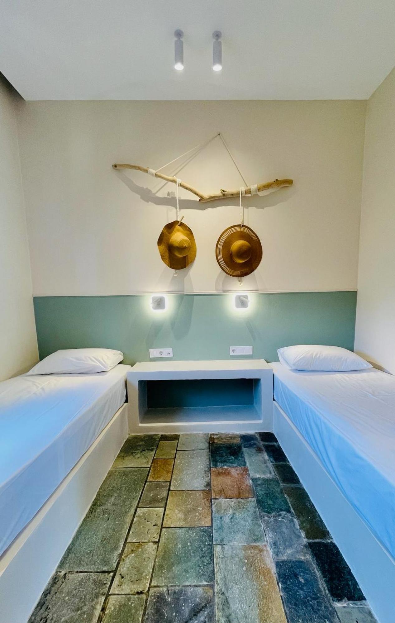 Staybridge Apartments, Mesongi Luaran gambar