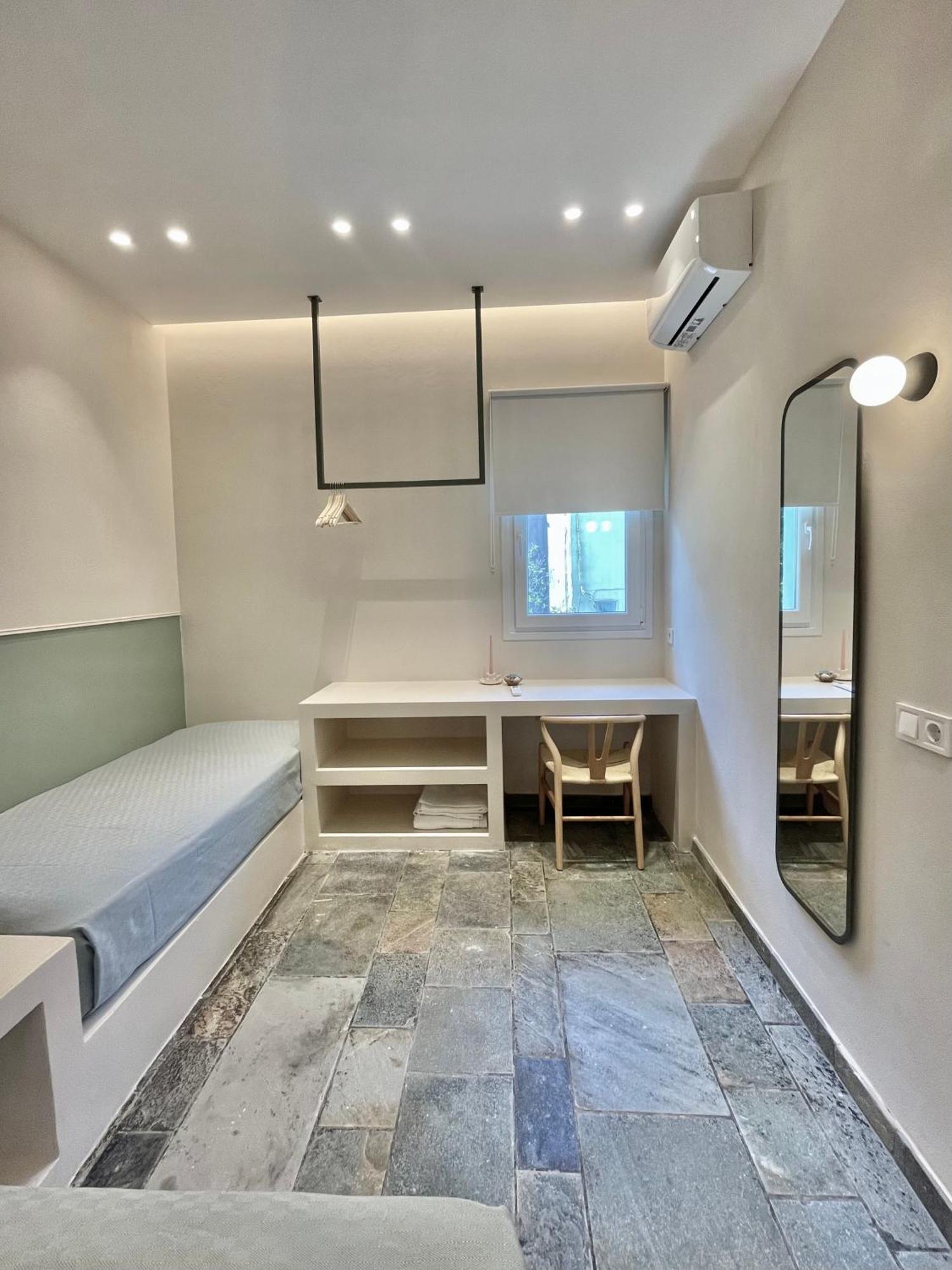 Staybridge Apartments, Mesongi Luaran gambar