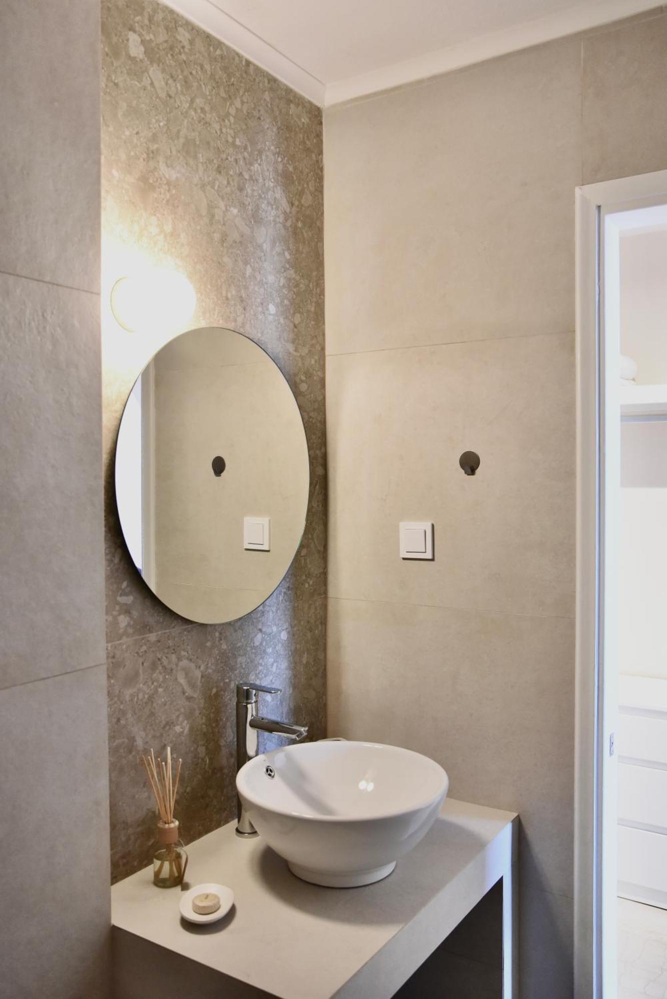 Staybridge Apartments, Mesongi Luaran gambar