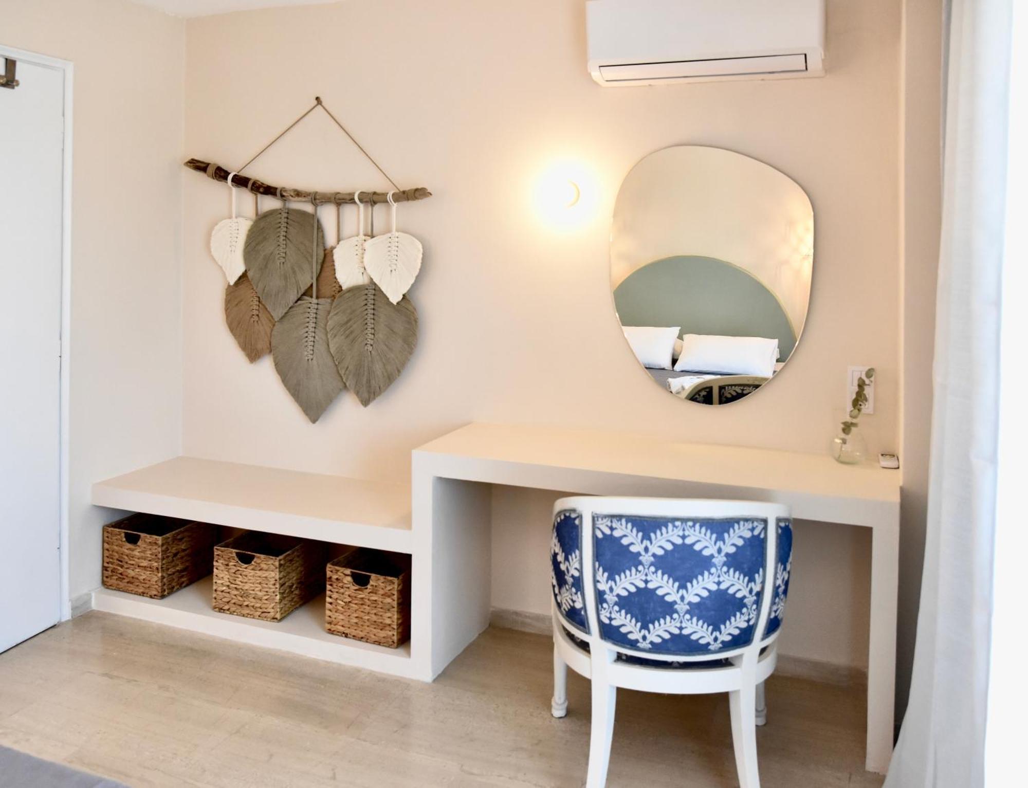 Staybridge Apartments, Mesongi Luaran gambar